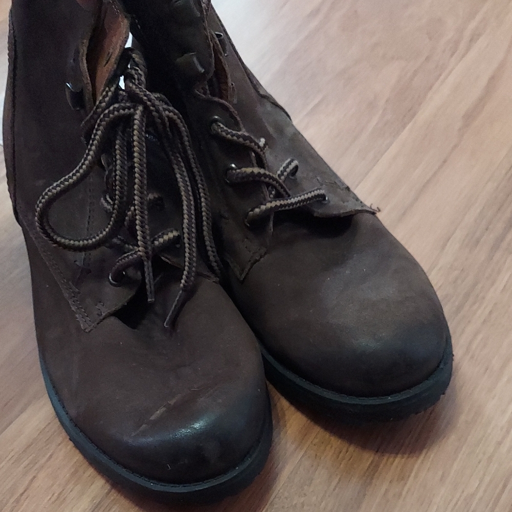 Steve Madden Chocolate Lace-Up Ankle Boots